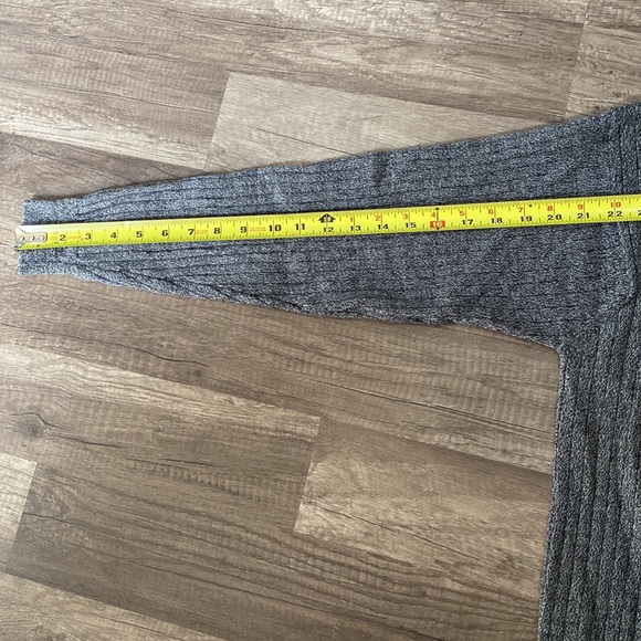 Metropolitan View cardigan sweater size XL - Picture 6 of 9